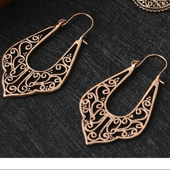 Open Scrollwork Drop Earrings